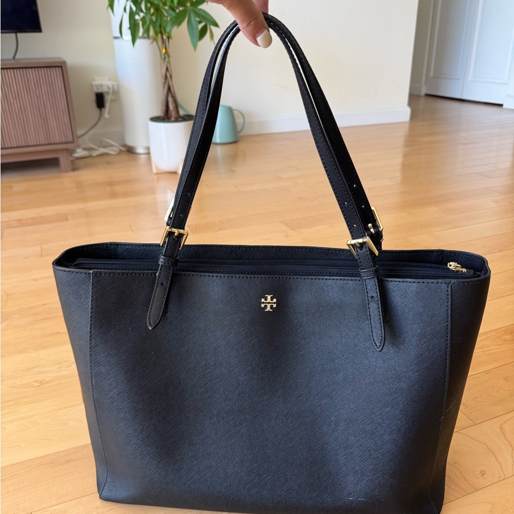 Tory Burch Black Structured Leather Tote